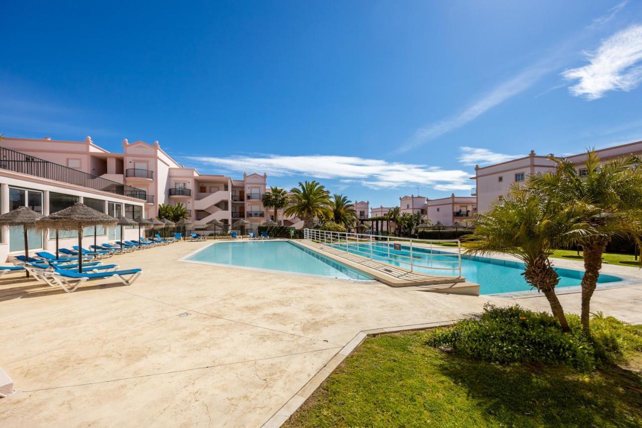 Ferienwohnung Algarve Golf And Relaxation Luz Exterior foto